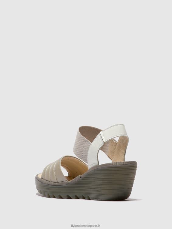 sandales à bride arrière yiko414 femmes 0N8R435 argent/blanc cassé Fly London
